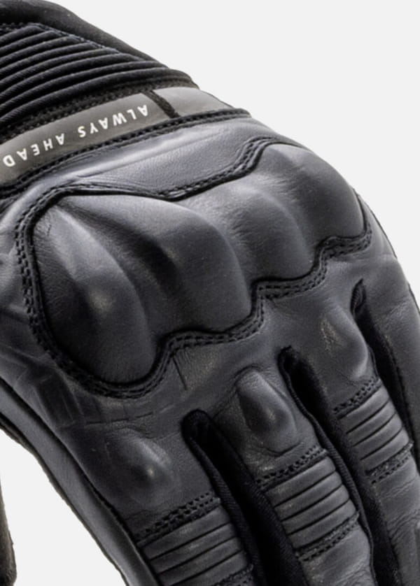 Protección en nudillos TPU en los guantes LS2 Octane